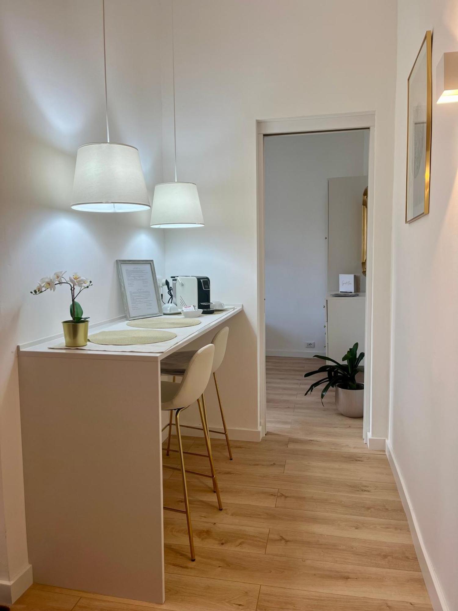 V&C Home Rental Specialist Appartamenti Fronte Lago Maggiore Germignaga Экстерьер фото