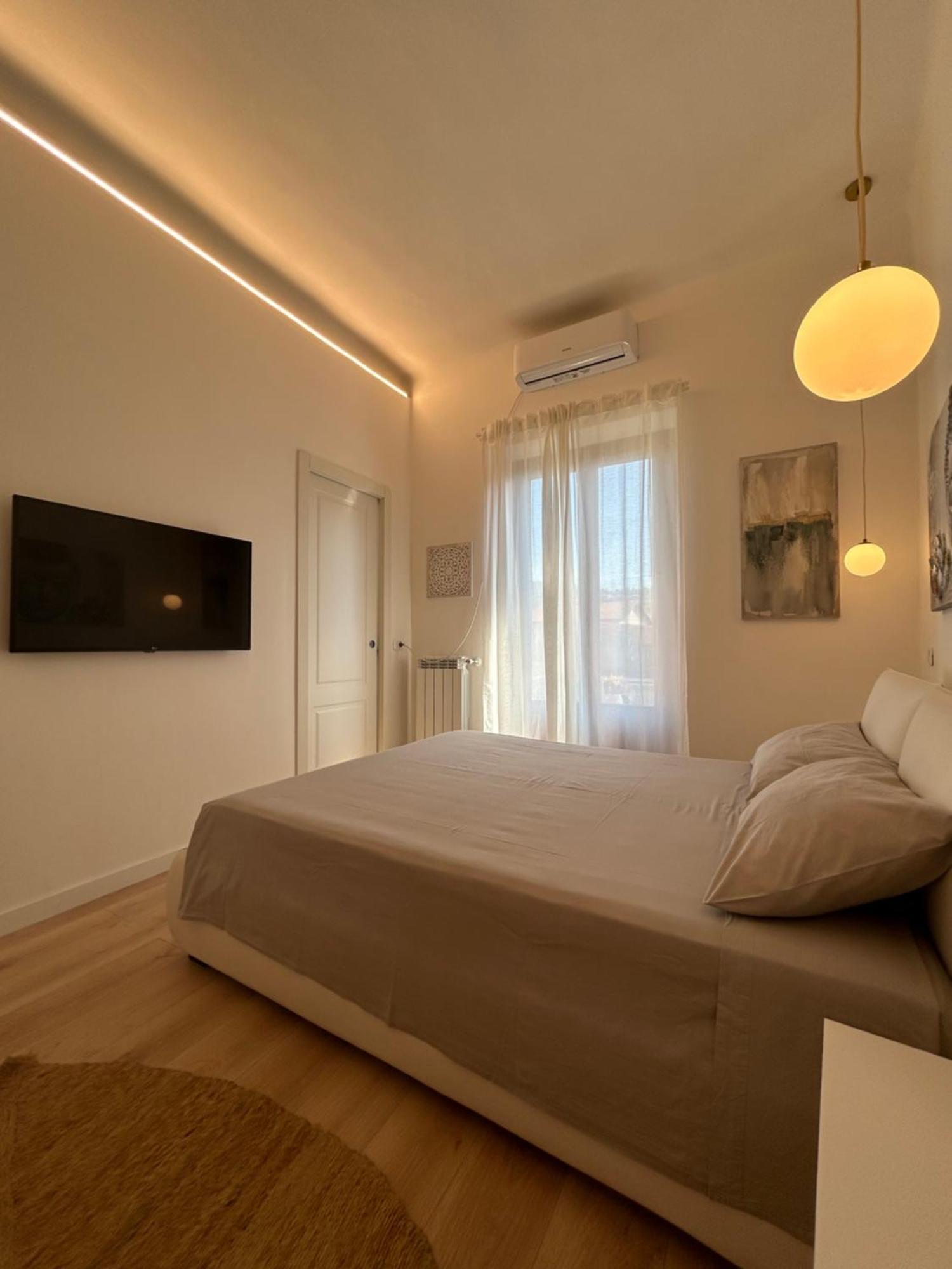 V&C Home Rental Specialist Appartamenti Fronte Lago Maggiore Germignaga Экстерьер фото